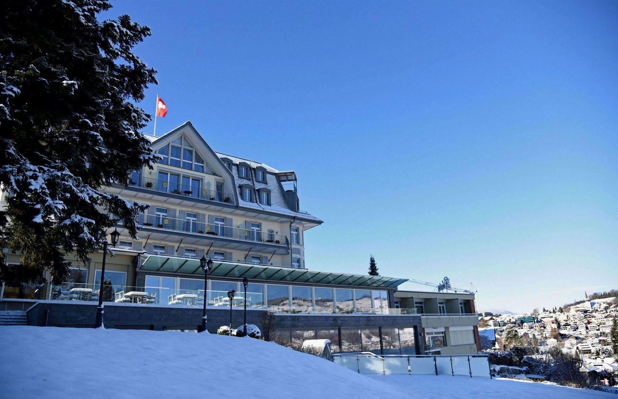 Belvedere Strandhotel Spiez Exterior photo